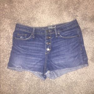 jean shorts length is closer to booty shorts
